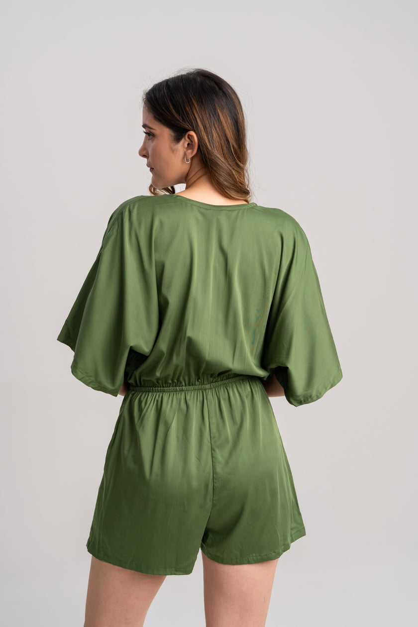 Enterizo esmeralda elegante corto