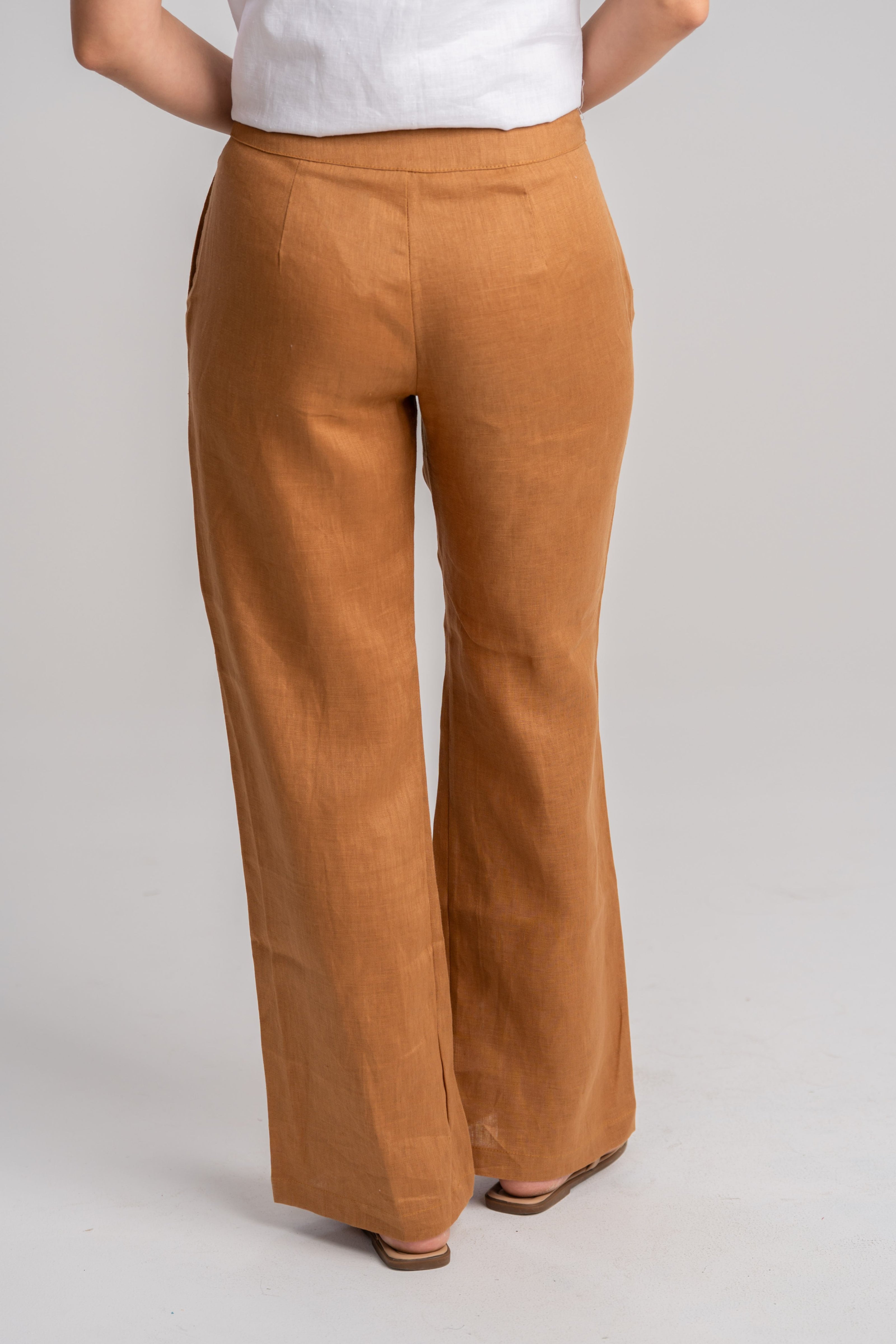 Pantalon de lino de mujer café
