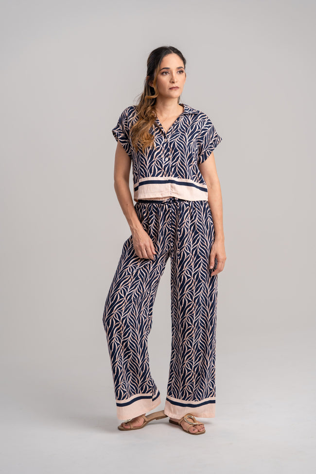 Conjunto de pantalon e blusa azul
