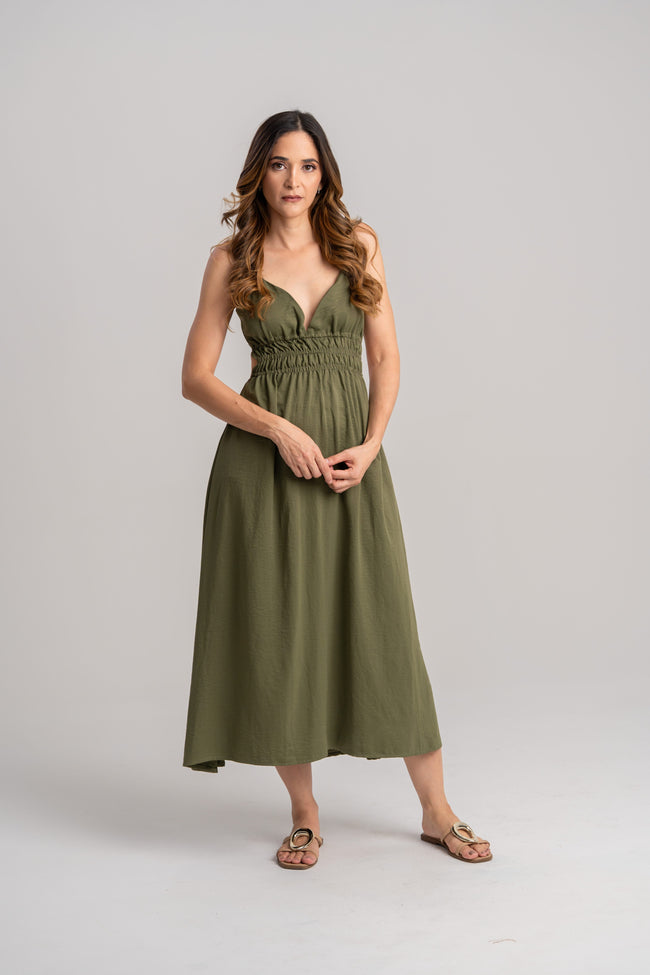 Vestido verde elegante espalda destapada