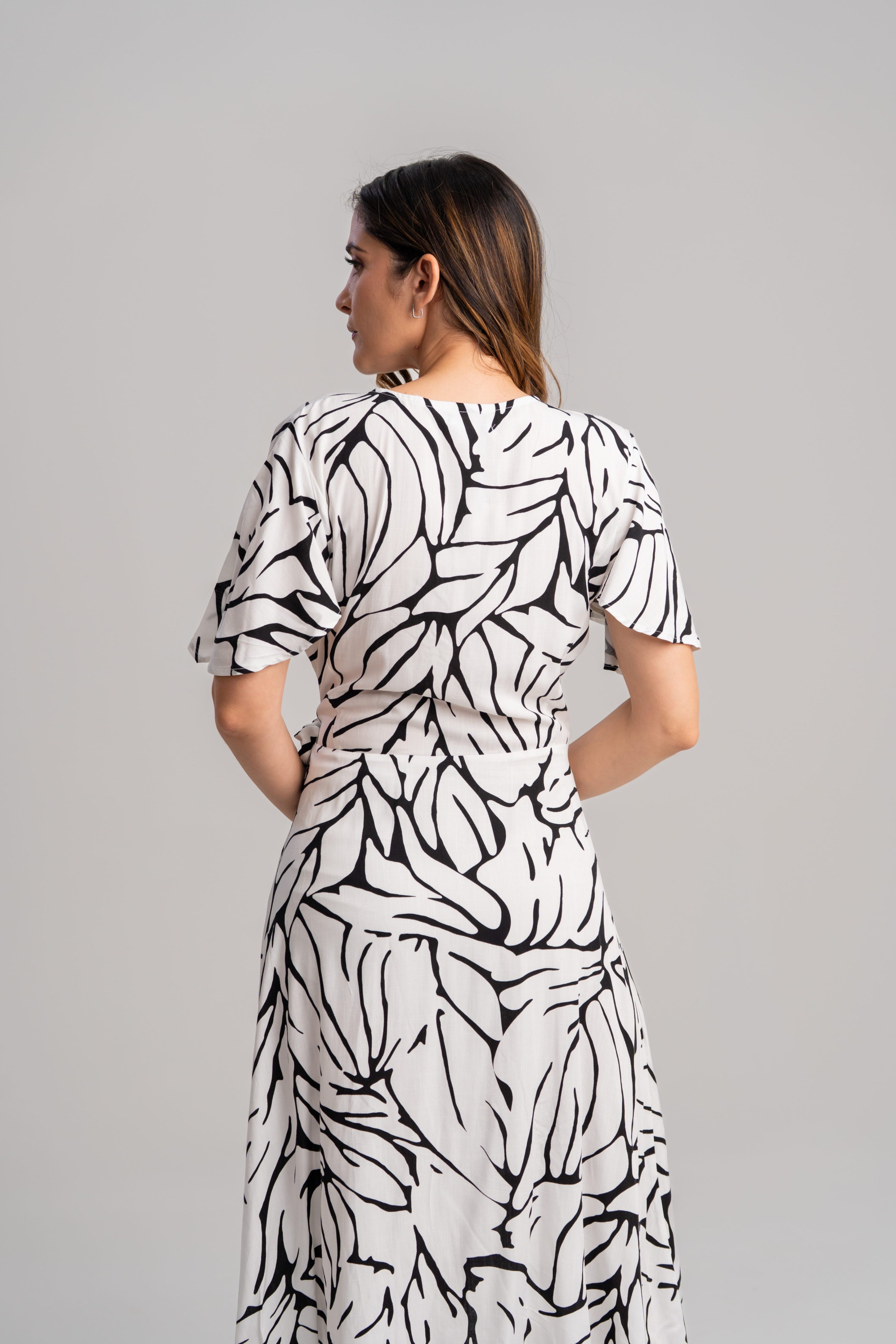 Vestido casual blanco estampado