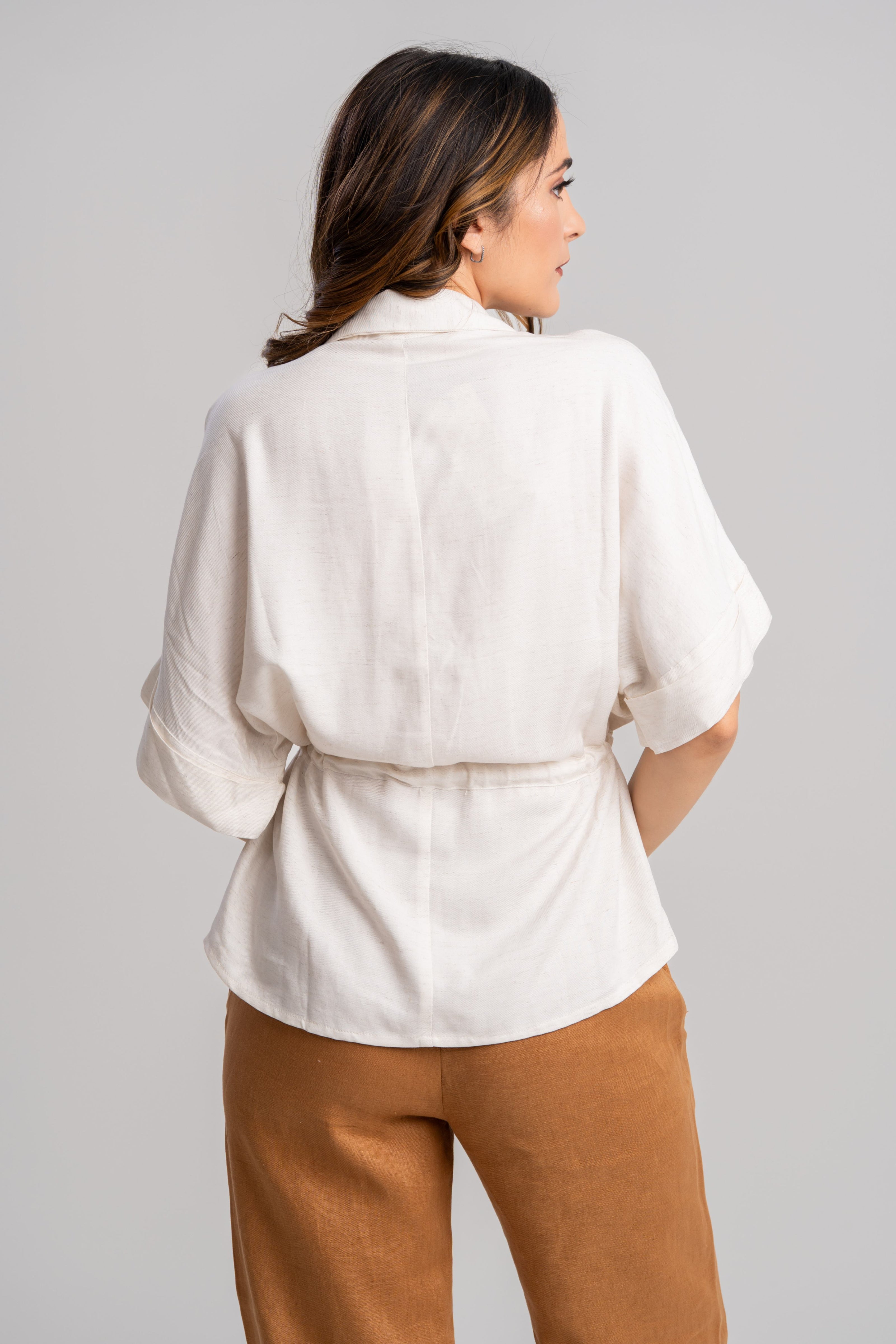 Blusa Beige estilo safari