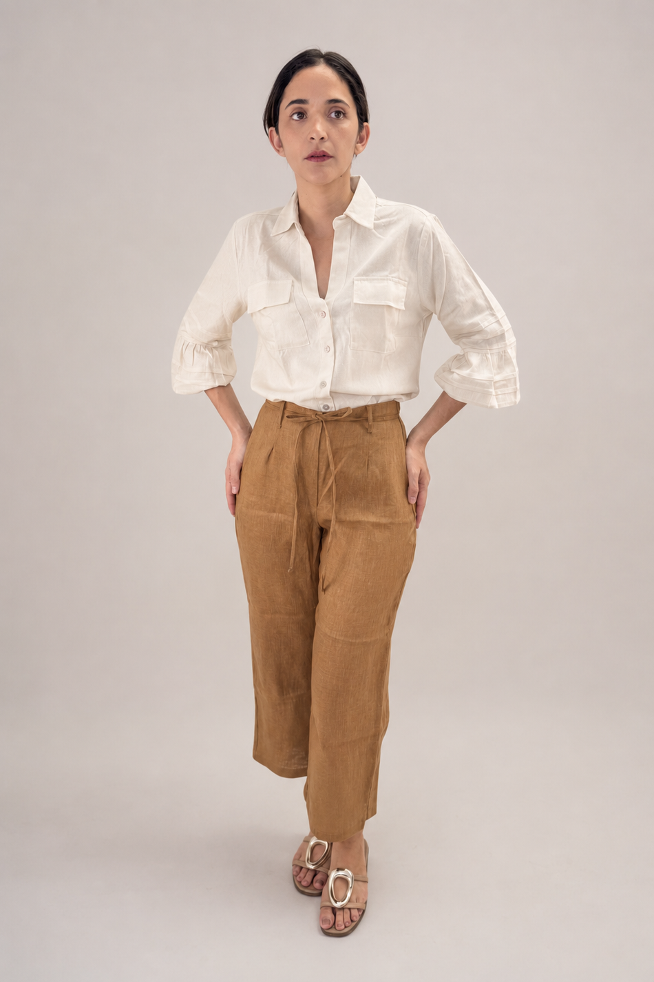 Pantalón culotte de lino café