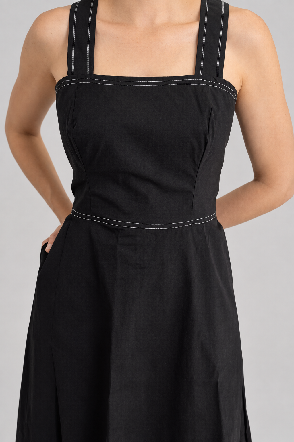 Vestido negro midi elegante
